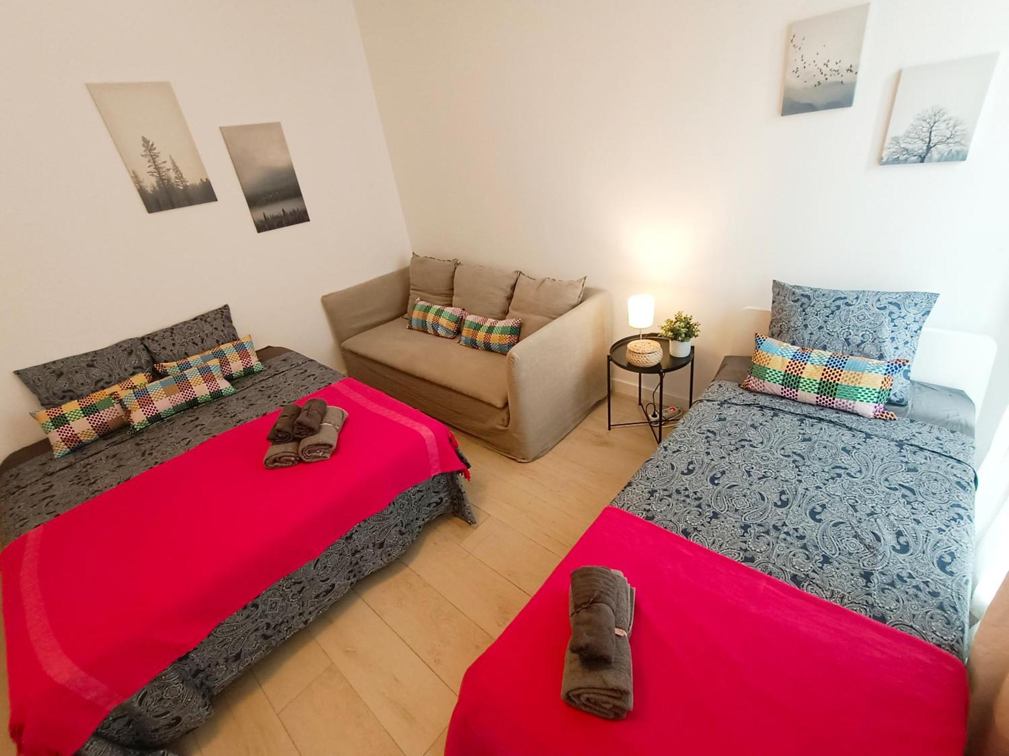 Oasis Rooms Barcelona - By Ronda Universidad Екстер'єр фото